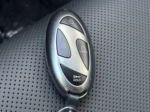 Certified 2025 Hyundai Santa Fe SEL image 28