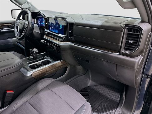 Used 2023 Chevrolet Silverado 1500 RST image 27