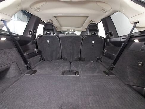 Certified 2023 Volvo XC90 B6 Plus w/ Protection Package Premier AWD/4WD image 18