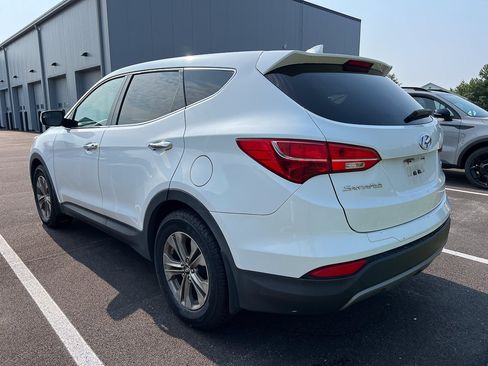 Used 2016 Hyundai Santa Fe Sport w/ Cargo Package FWD image 2