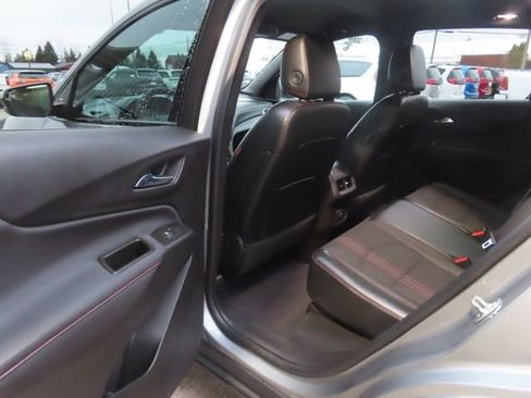 Used 2024 Chevrolet Equinox RS image 19