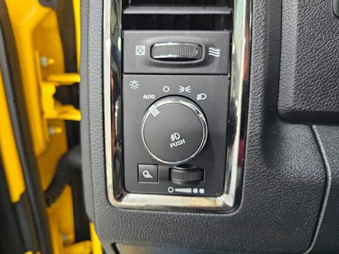 Used 2016 RAM 1500 Sport w/ Stinger Yellow Sport Package AWD/4WD image 25