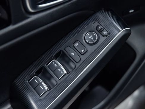 Used 2025 Honda Civic Sport Touring image 12