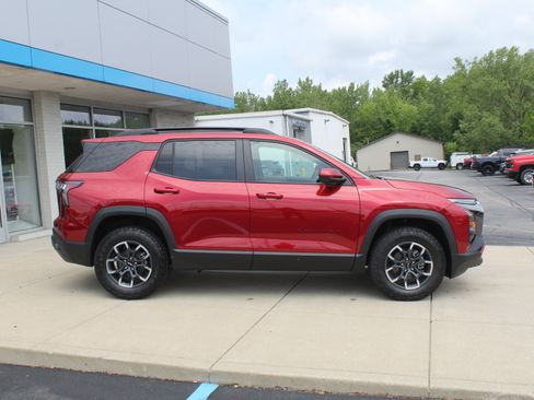 New 2026 Chevrolet Equinox ACTIV FWD image 3
