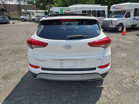 Used 2018 Hyundai Tucson Value AWD/4WD image 5