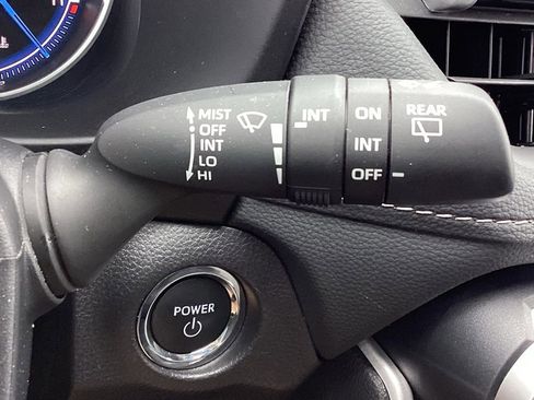 Used 2025 Toyota RAV4 XLE image 24