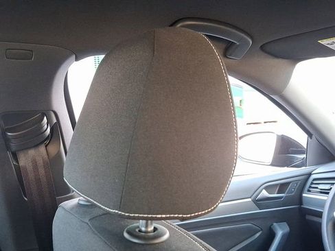 Certified 2023 Volkswagen Jetta Sport image 13