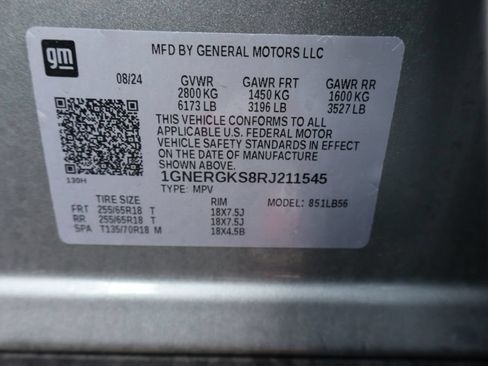 Used 2024 Chevrolet Traverse LT w/ LPO, Floor Liner Package FWD image 4