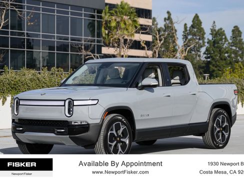 Used 2024 Rivian R1T Adventure image 5