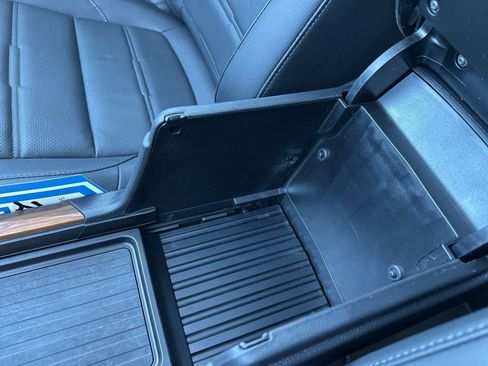 Used 2020 Honda CR-V Touring image 65