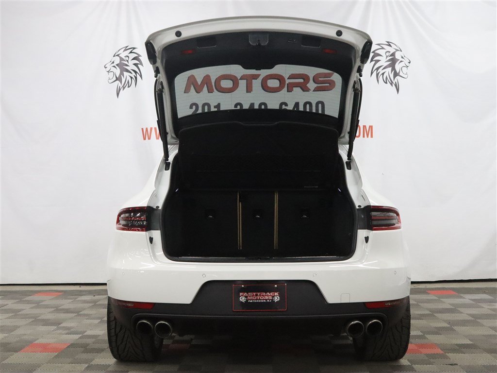 Used 2017 Porsche Macan S AWD/4WD image 6