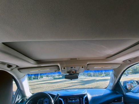 Used 2019 Cadillac Escalade ESV Luxury image 26