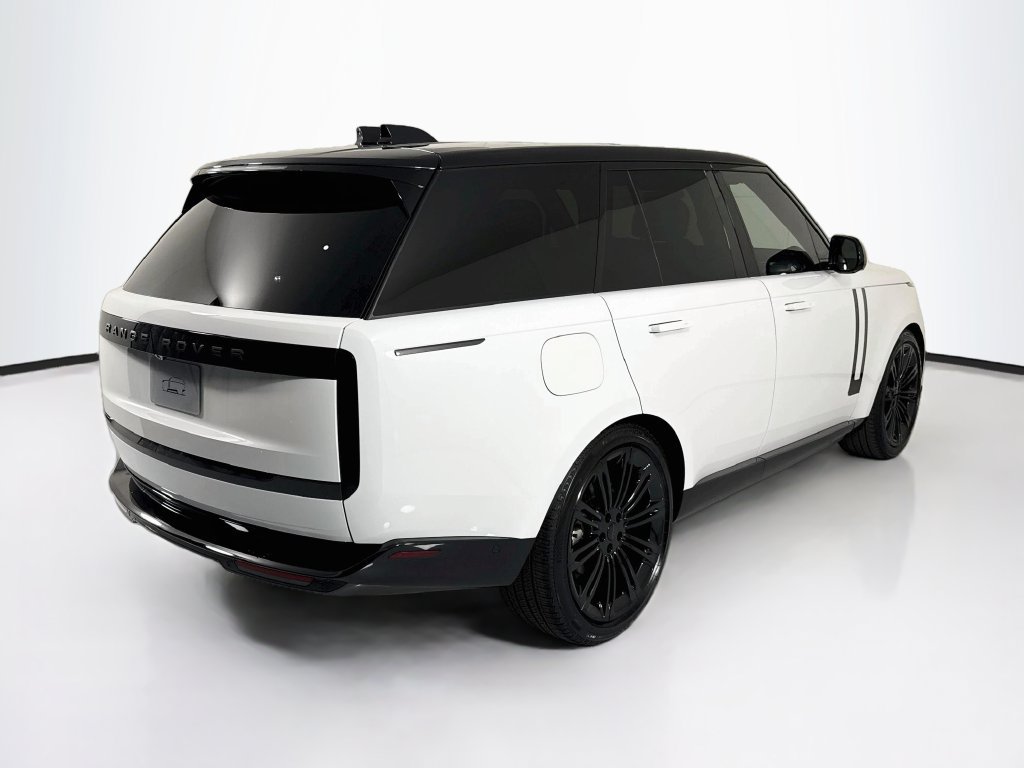 New 2026 Land Rover Range Rover SE AWD/4WD image 5