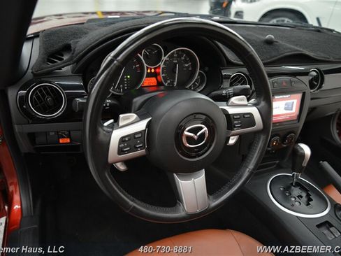 Used 2008 MAZDA MX-5 Miata Grand Touring w/ Premium Pkg image 23