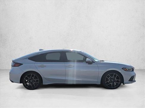 Certified 2023 Honda Civic Sport Touring image 4