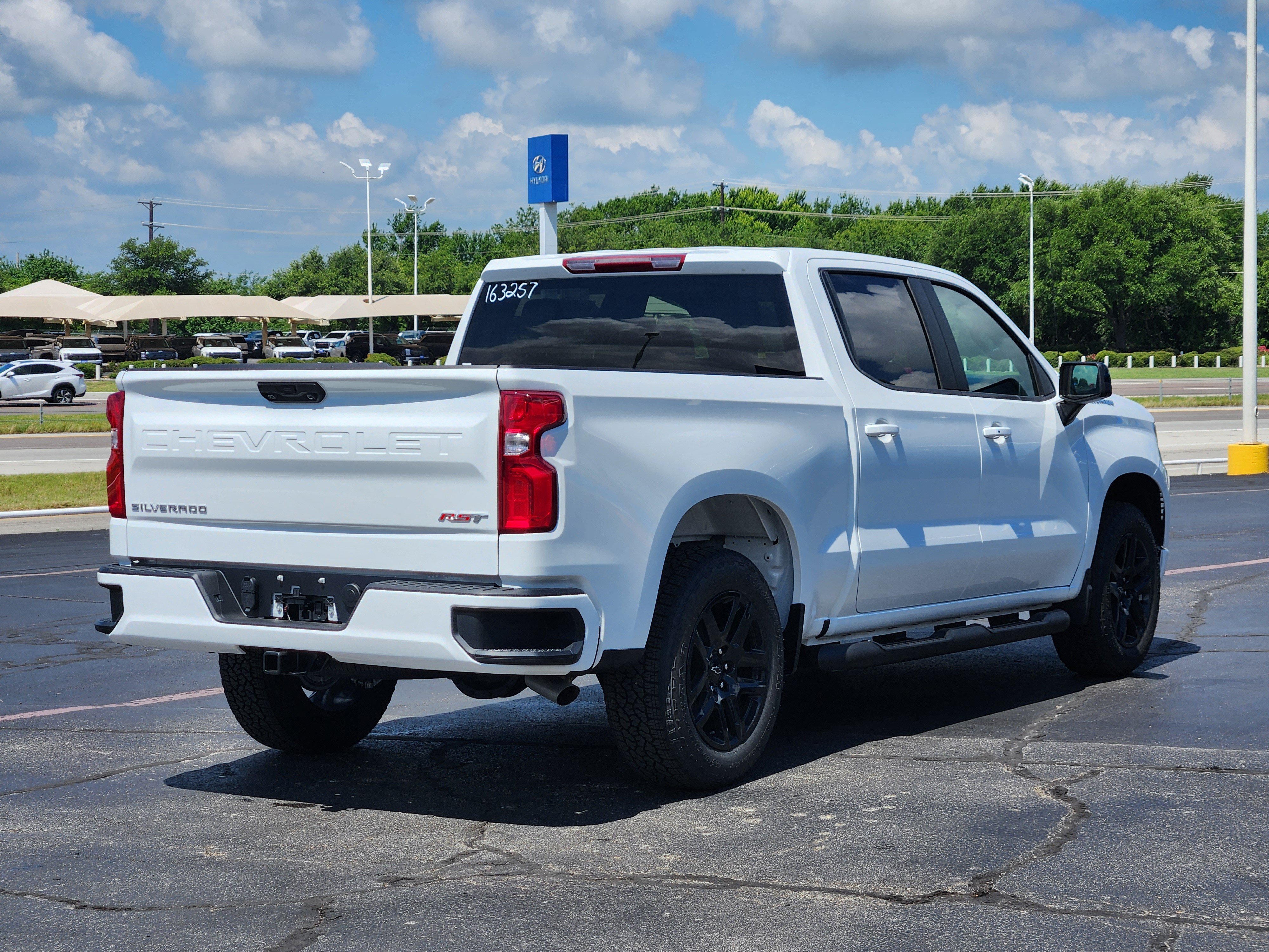 New 2026 Chevrolet Silverado 1500 RST w/ RST Select Package RWD image 4