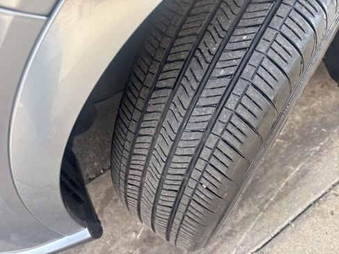 Used 2024 Lexus RX 350 Premium Plus image 9