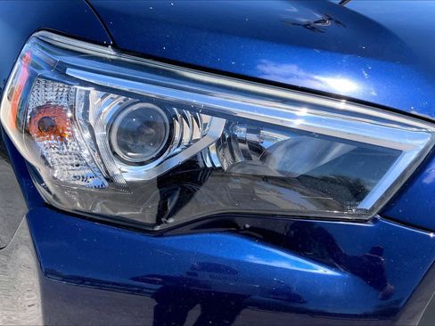 Used 2018 Toyota 4Runner Limited image 26