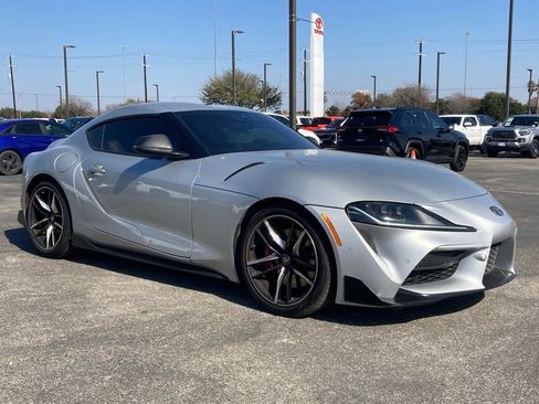 Used 2022 Toyota Supra Premium w/ Driver Assist Package image 3