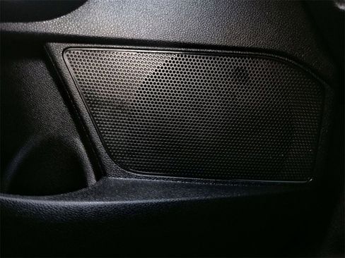 Used 2020 Kia Optima S image 16