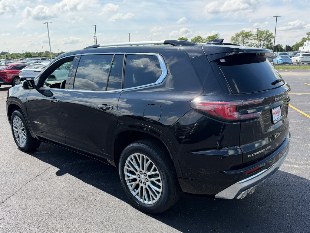 New 2026 GMC Acadia Denali w/ Super Cruise Package AWD/4WD image 9