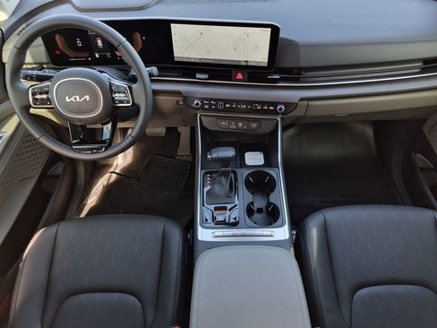 New 2026 Kia Carnival EX FWD image 19