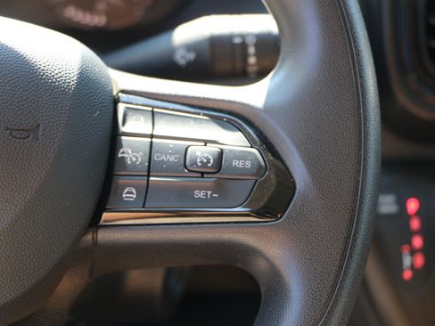 Used 2025 RAM ProMaster 2500 w/ Convenience Group FWD image 15