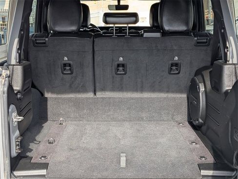 Used 2023 Jeep Wrangler Unlimited Sahara image 32