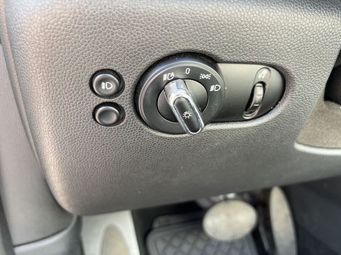 Used 2016 MINI Cooper S FWD image 37