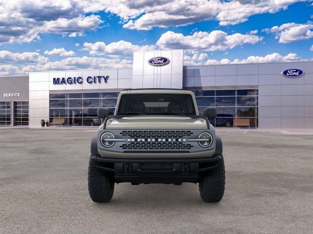 New 2025 Ford Bronco Badlands w/ Sasquatch Package AWD/4WD image 6