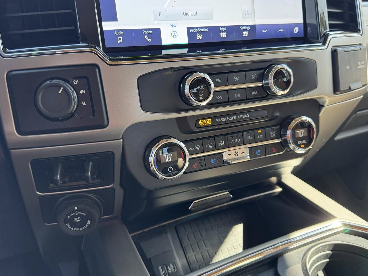 Used 2022 Ford F450 Lariat w/ Lariat Ultimate Package AWD/4WD image 19
