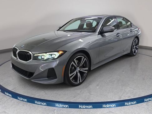 Used 2023 BMW 330i Sedan w/ Parking Assistance Package RWD image 1