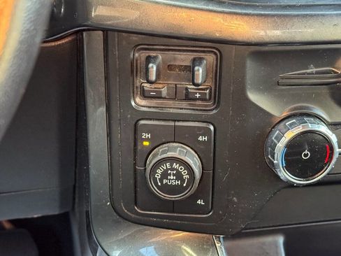 Used 2022 Ford F150 XLT w/ Equipment Group 302A High image 49