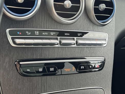 Used 2020 Mercedes-Benz GLC 300 4MATIC image 24