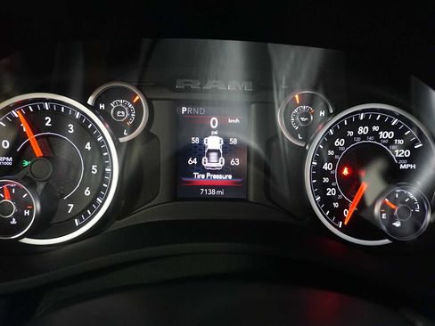 Used 2025 RAM 2500 Big Horn image 16