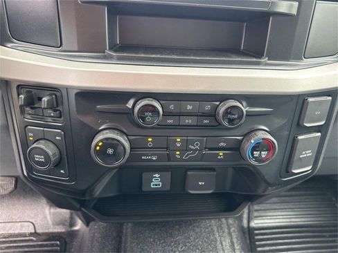New 2024 Ford F450 XL image 18