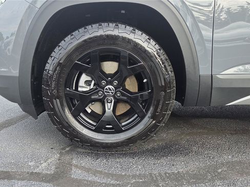 New 2026 Volkswagen Atlas Peak Edition AWD/4WD image 10