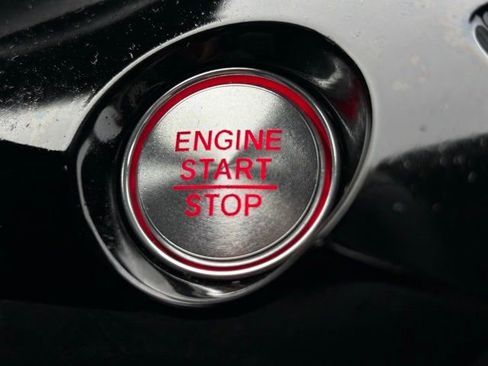 Used 2023 Acura MDX SH-AWD w/ Advance Package image 37