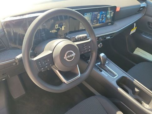New 2026 Nissan Kicks S image 25
