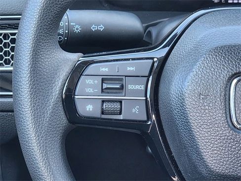 Certified 2025 Honda Civic LX image 31