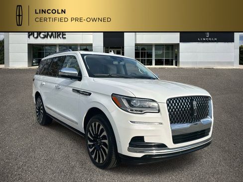 Used 2022 Lincoln Navigator Black Label image 1