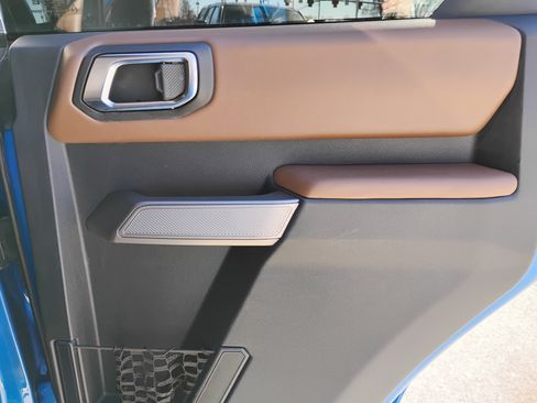 Used 2022 Ford Bronco Outer Banks image 21