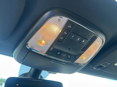 Used 2018 Jeep Grand Cherokee Limited w/ Mopar Chrome Edition Group image 43