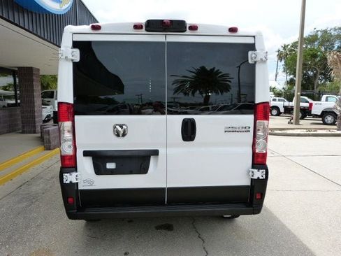 Used 2025 RAM ProMaster 2500 w/ U-Haul Equipment Group FWD image 12