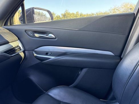 Used 2021 Cadillac XT4 Premium Luxury w/ Enhanced Visibility Package image 22