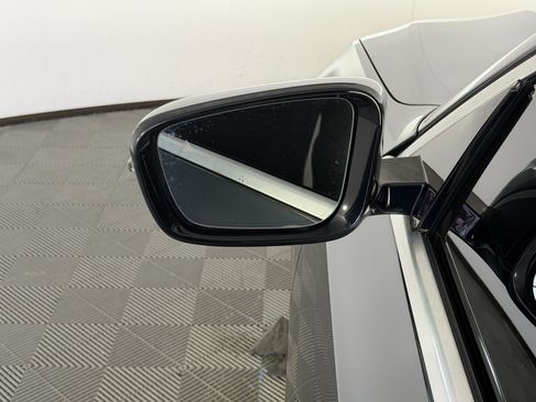 Used 2020 BMW 330i Sedan w/ Convenience Package RWD image 22