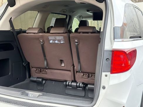 New 2026 Honda Odyssey Touring image 7