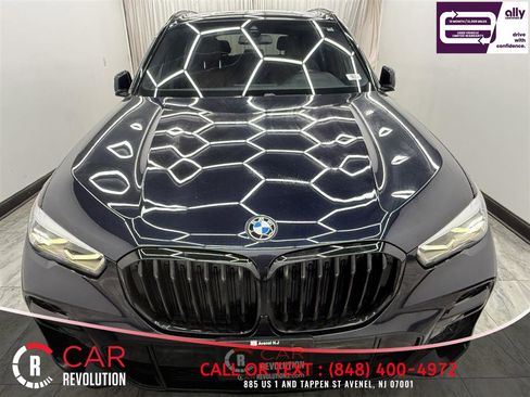 Used 2023 BMW X5 sDrive40i w/ M Sport Package RWD image 2