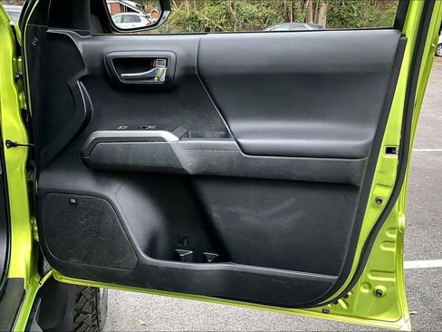 Used 2022 Toyota Tacoma TRD Pro image 23