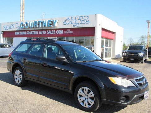 Used 2009 Subaru Outback 2.5i AWD/4WD image 2